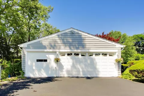 Exterior - Undisclosed, Des Plaines, IL 60016 photo 7 of 7