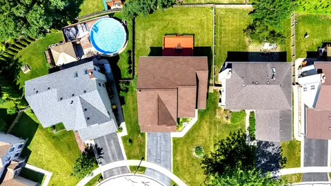 View/Area - 14164 S Lehigh Dr, Plainfield, IL 60544 photo 2 of 3