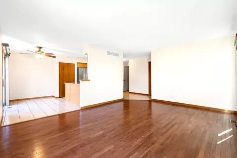 Living - 14164 S Lehigh Dr, Plainfield, IL 60544 photo 7 of 7
