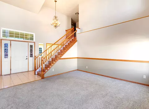 Living - 14164 S Lehigh Dr, Plainfield, IL 60544 photo 3 of 7