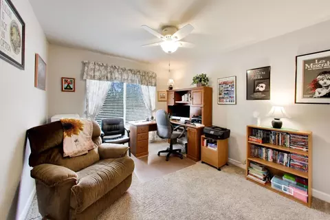 5660 Trinity Ct, Gurnee, IL 60031 photo 21