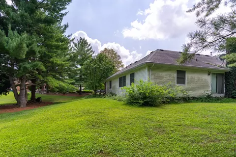 Exterior - 259 N 2559th Rd, Peru, IL 61354 photo 5 of 6