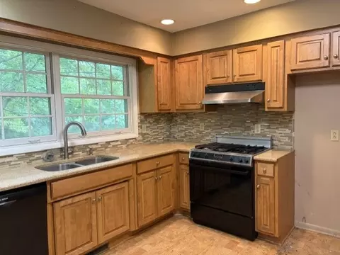 Kitchen - 259 N 2559th Rd, Peru, IL 61354 photo 1 of 1