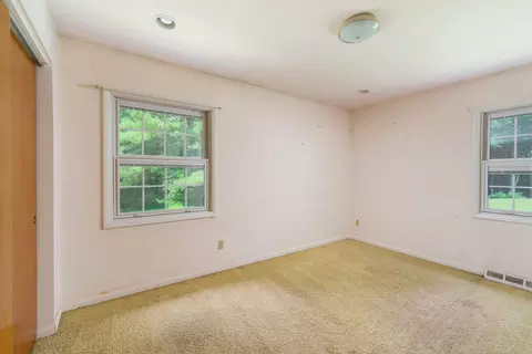 Bedroom - 259 N 2559th Rd, Peru, IL 61354 photo 3 of 3