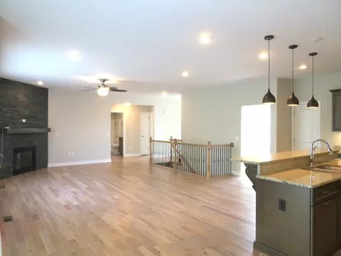 1428 Lakeside Ln, Morris, IL 60450 photo 7