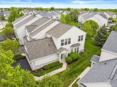 View/Area - 24850 W Franklin Ln, Plainfield, IL 60585 photo 1 of 4