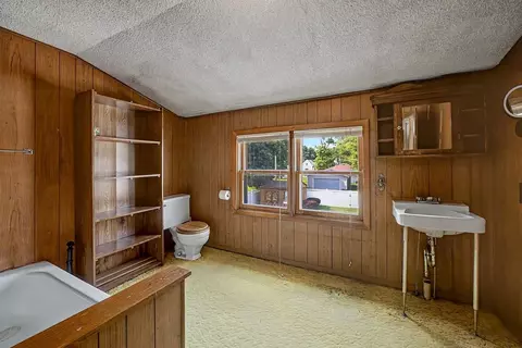 Bath - 221 E John St, Forrest, IL 61741 photo 2 of 2