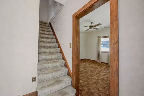 Entry Way - 221 E John St, Forrest, IL 61741 photo 2 of 4