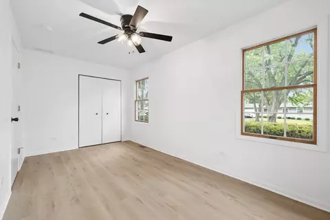 Bedroom - 300 Macgregor Rd, Lockport, IL 60441 photo 1 of 3