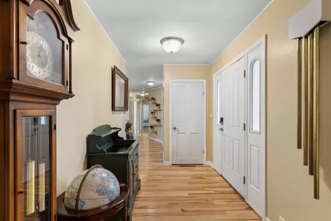 Entry Way - 607 Rosedale Rd, Glenview, IL 60025 photo 1 of 1