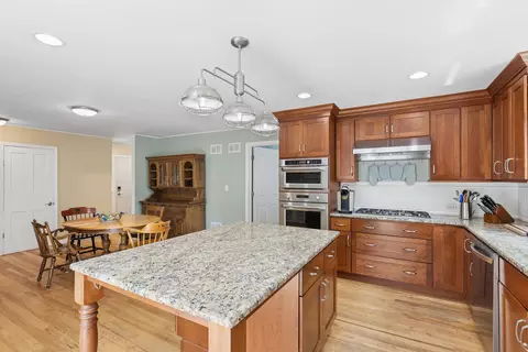 Kitchen - 607 Rosedale Rd, Glenview, IL 60025 photo 2 of 2