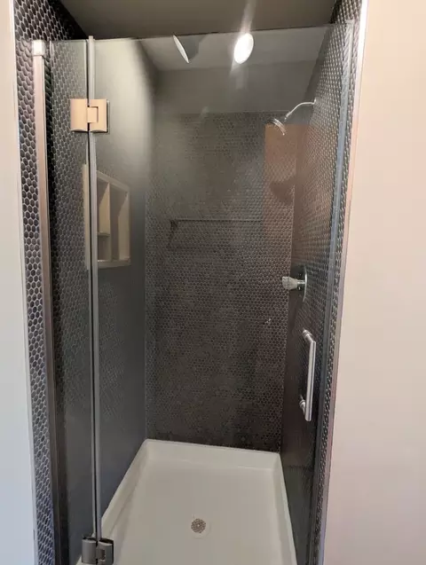 Bath - 9841 Cambridge Dr, Mokena, IL 60448 photo 3 of 3