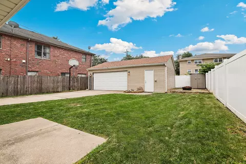 Exterior - 4636 Custer Ave, Brookfield, IL 60513 photo 3 of 6
