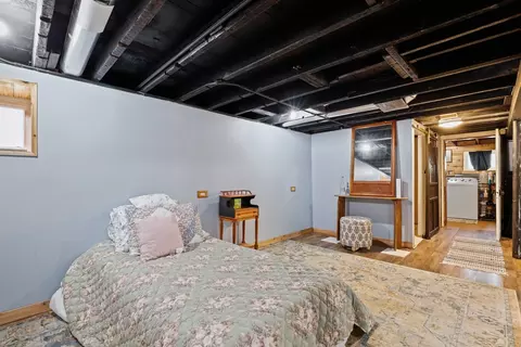 Bedroom - 4636 Custer Ave, Brookfield, IL 60513 photo 4 of 4