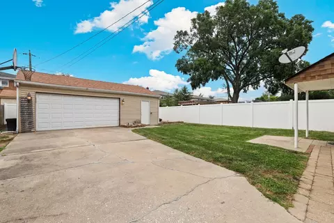 Exterior - 4636 Custer Ave, Brookfield, IL 60513 photo 4 of 6