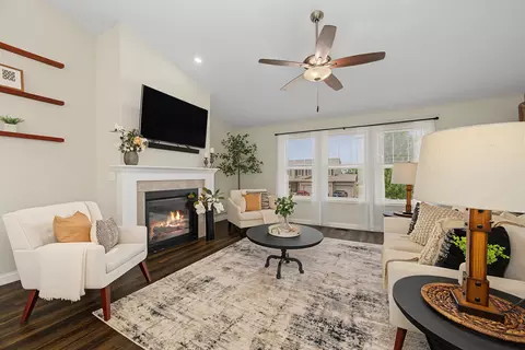 Living - 2510 Grey Fox Trl, Bloomington, IL 61705 photo 3 of 6