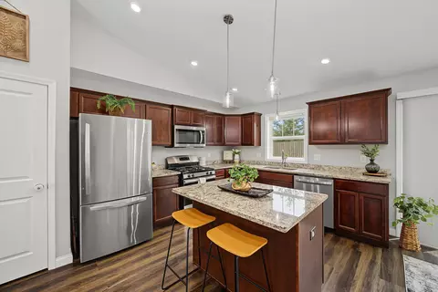 Kitchen - 2510 Grey Fox Trl, Bloomington, IL 61705 photo 2 of 2