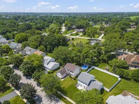 View/Area - 2713 Steamboat Cir, Plainfield, IL 60586 photo 6 of 11