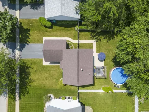 View/Area - 2713 Steamboat Cir, Plainfield, IL 60586 photo 1 of 11