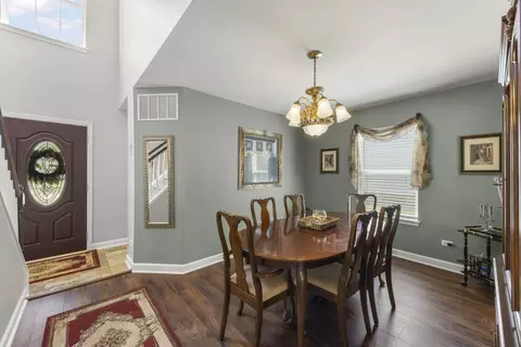 Dining - 2713 Steamboat Cir, Plainfield, IL 60586 photo 1 of 2