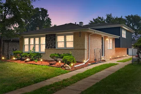 14737 Blackstone Ave, Dolton, IL 60419