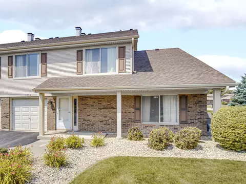 9304 W 141st Pl, Orland Park, IL 60462