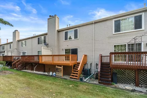 Exterior - 1460 Foxcroft Dr, Aurora, IL 60506 photo 1 of 3