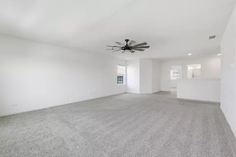 Living - 25438 W Ryan Ln, Plainfield, IL 60586 photo 2 of 2