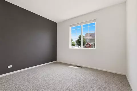 Bedroom - 25438 W Ryan Ln, Plainfield, IL 60586 photo 3 of 5