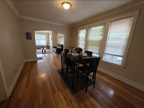 Dining - 7841 S Loomis Blvd, Chicago, IL 60620 photo 3 of 3