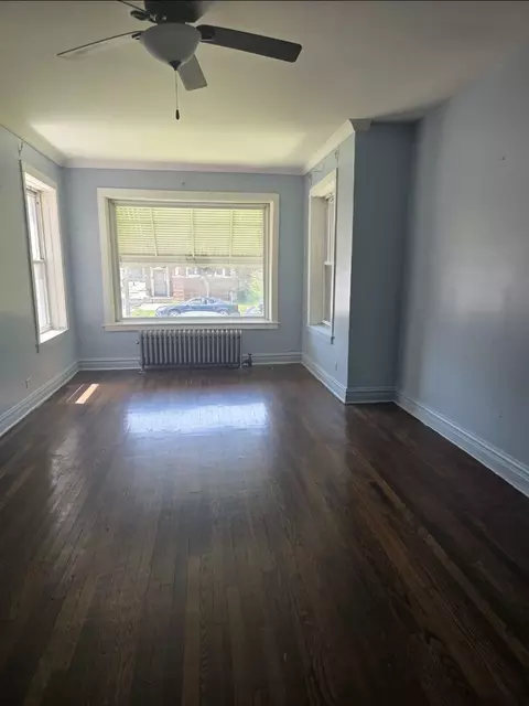 Living - 7841 S Loomis Blvd, Chicago, IL 60620 photo 2 of 6