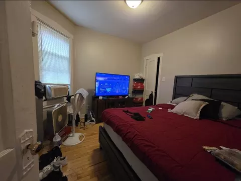 Bedroom - 7841 S Loomis Blvd, Chicago, IL 60620 photo 1 of 2