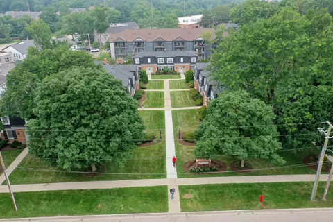 View/Area - 340 Eastern Ave, Barrington, IL 60010 photo 2 of 9