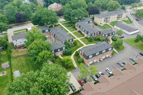 View/Area - 340 Eastern Ave, Barrington, IL 60010 photo 9 of 9