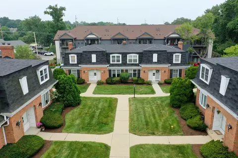 View/Area - 340 Eastern Ave, Barrington, IL 60010 photo 4 of 9