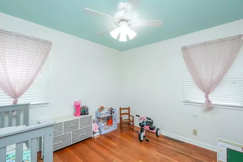 Bedroom - 1345 Inglesh Ave, Kankakee, IL 60901 photo 6 of 6