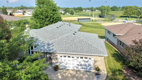 16519 Haven Ave, Orland Hills, IL 60487