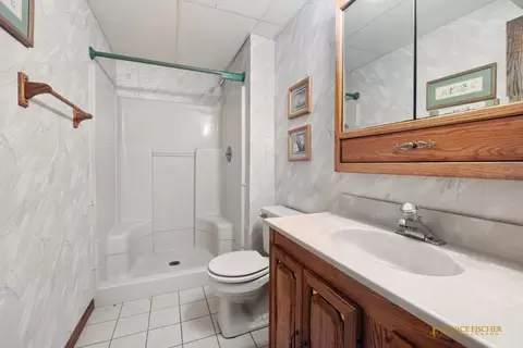 Bath - 33705 Creek Ct, Ingleside, IL 60041 photo 2 of 2
