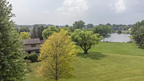 View/Area - 33705 Creek Ct, Ingleside, IL 60041 photo 1 of 1