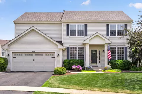 929 Oxford Ct, Pingree Grove, IL 60140