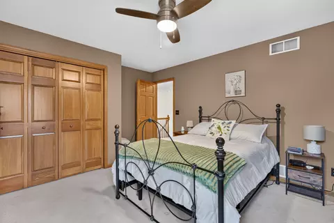 Bedroom - 2841 Emerald Dr, Ottawa, IL 61350 photo 3 of 8