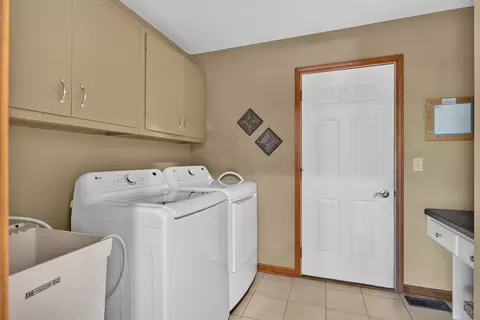 Other - 2841 Emerald Dr, Ottawa, IL 61350 photo 7 of 7