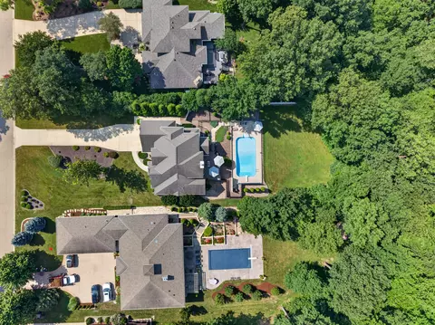 View/Area - 2841 Emerald Dr, Ottawa, IL 61350 photo 1 of 1