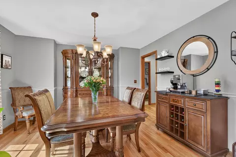 Dining - 2841 Emerald Dr, Ottawa, IL 61350 photo 1 of 2