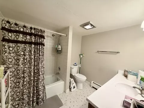 264 E Bailey Rd #H, Naperville, IL 60565 photo 10