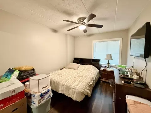 264 E Bailey Rd #H, Naperville, IL 60565 photo 9