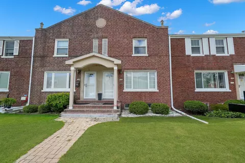 7221 W Summerdale Ave, Chicago, IL 60656