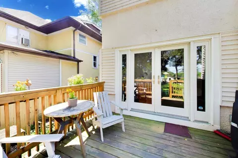 1504 W Juneway Ter, Chicago, IL 60626 photo 25