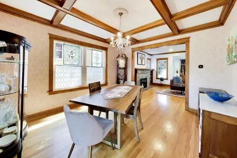 1504 W Juneway Ter, Chicago, IL 60626 photo 11