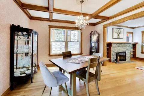1504 W Juneway Ter, Chicago, IL 60626 photo 10